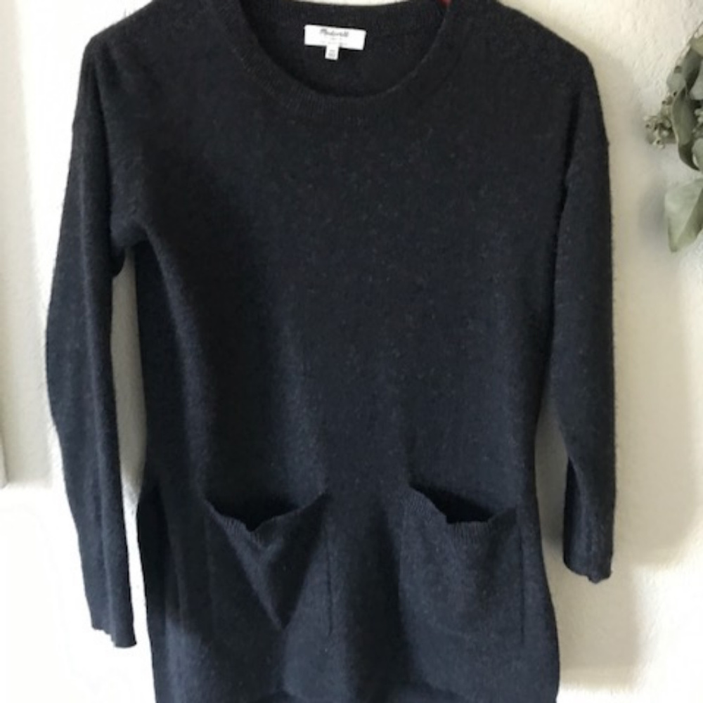 Madewell Charcoal gray soft pocket tunic sweater